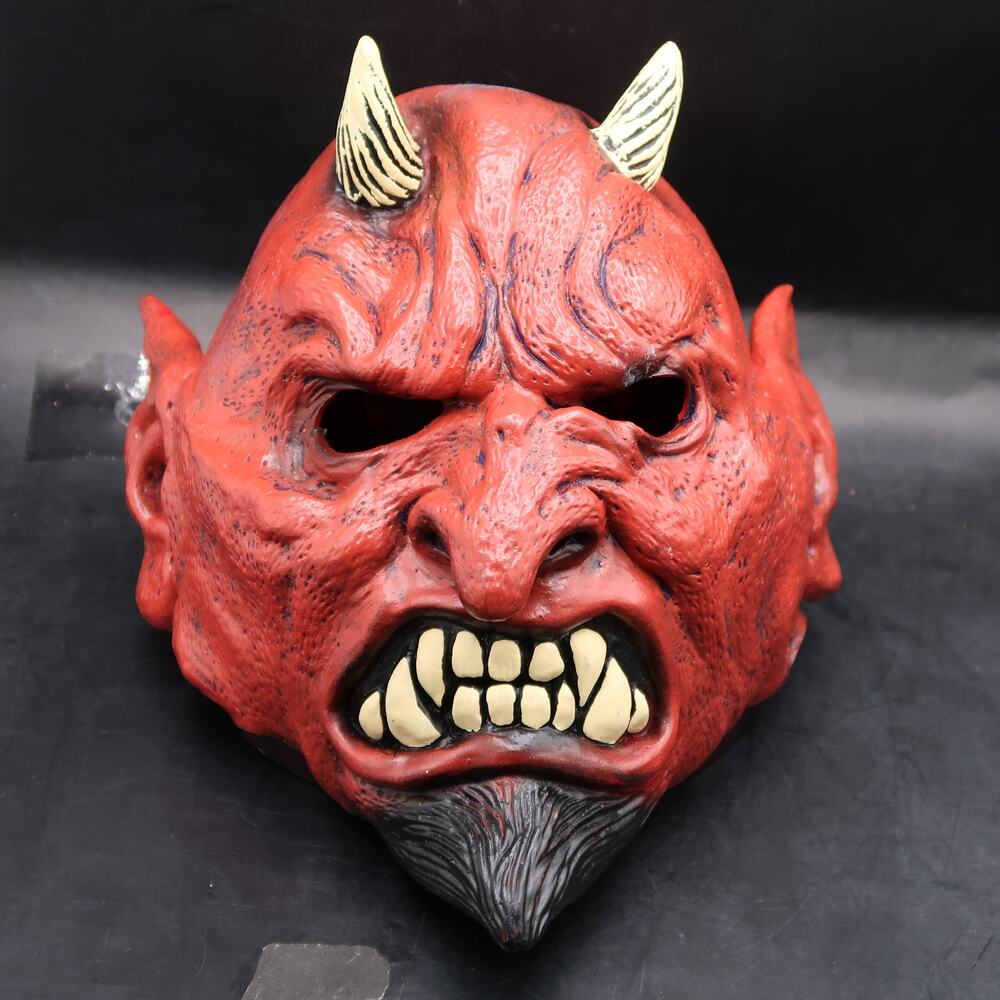 Don Post Studios Red Devil Adult Halloween Mask Latex Rubber 2000 Spooky Horror